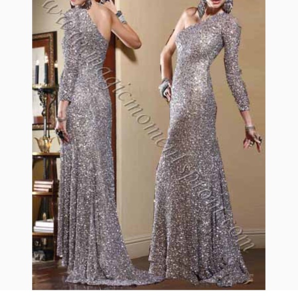 BG Haute One Shoulder Dress